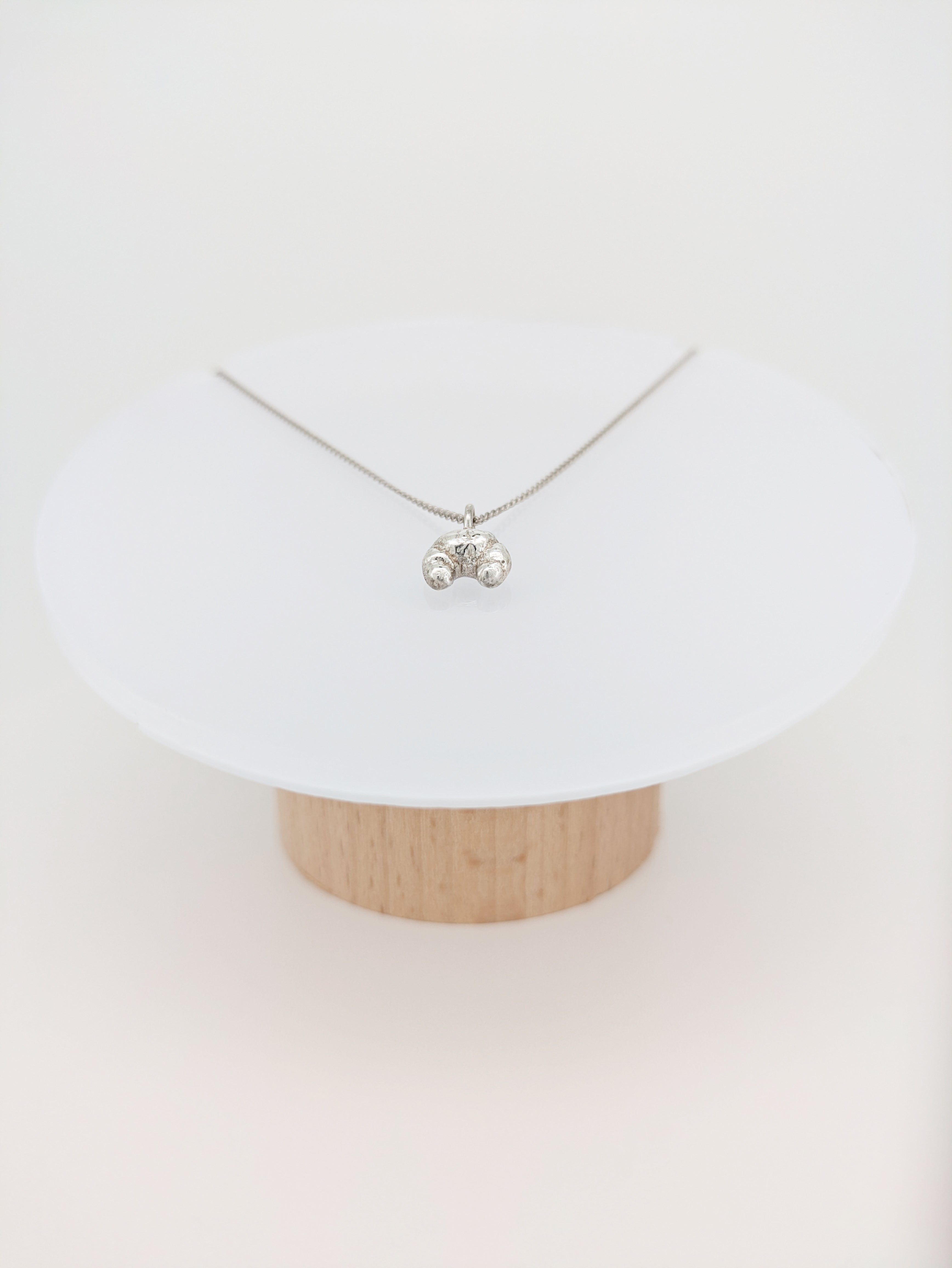 Le Collier Croissant Grand