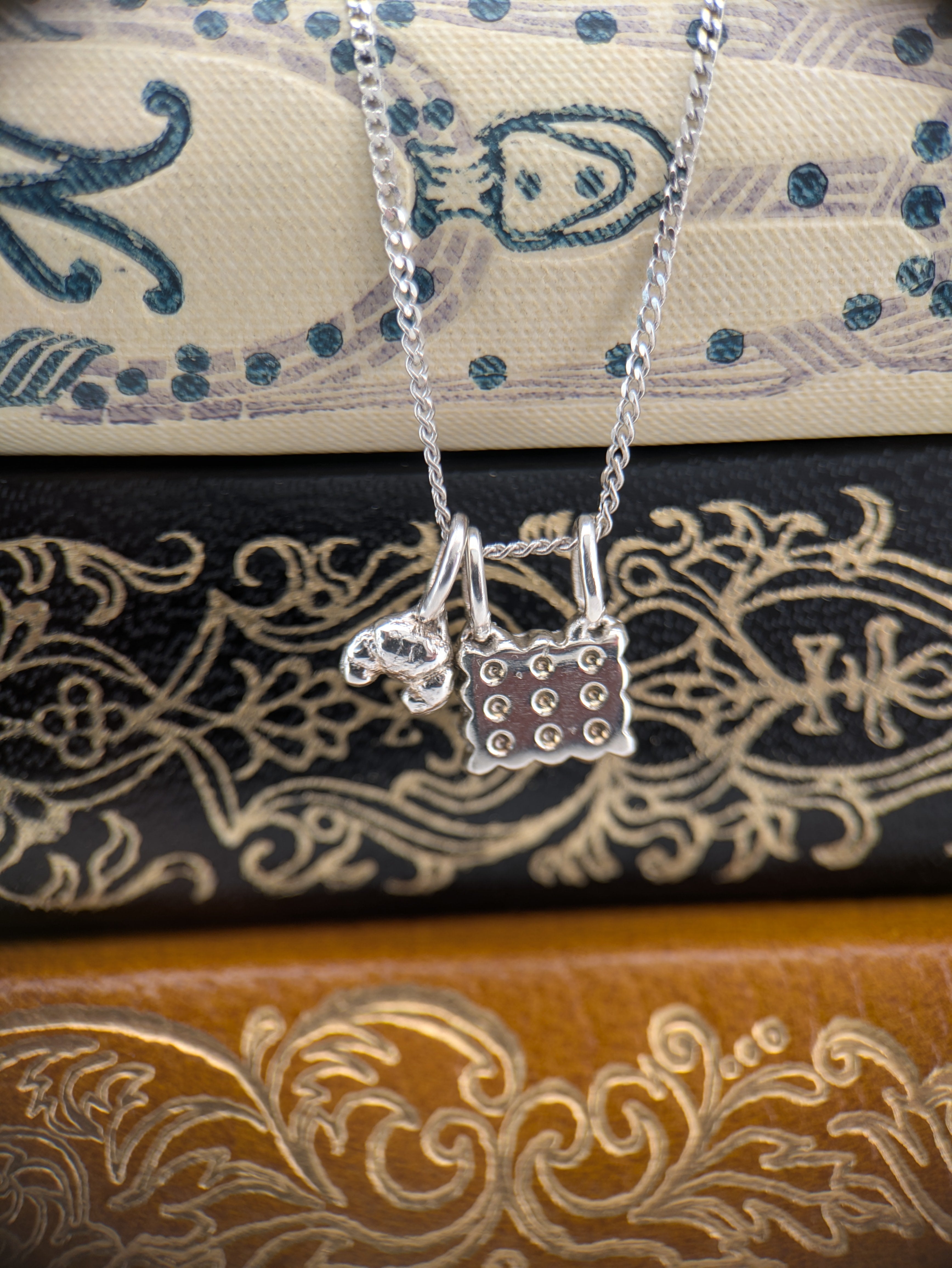 Le Collier Petit Beurre Petite