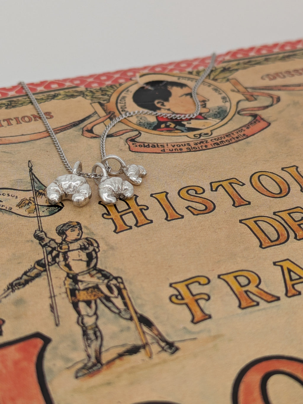 Le Collier Croissant Grand