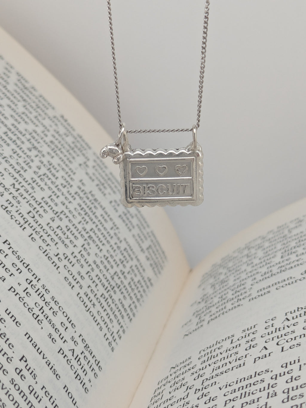 Le Collier Biscuit En Argent