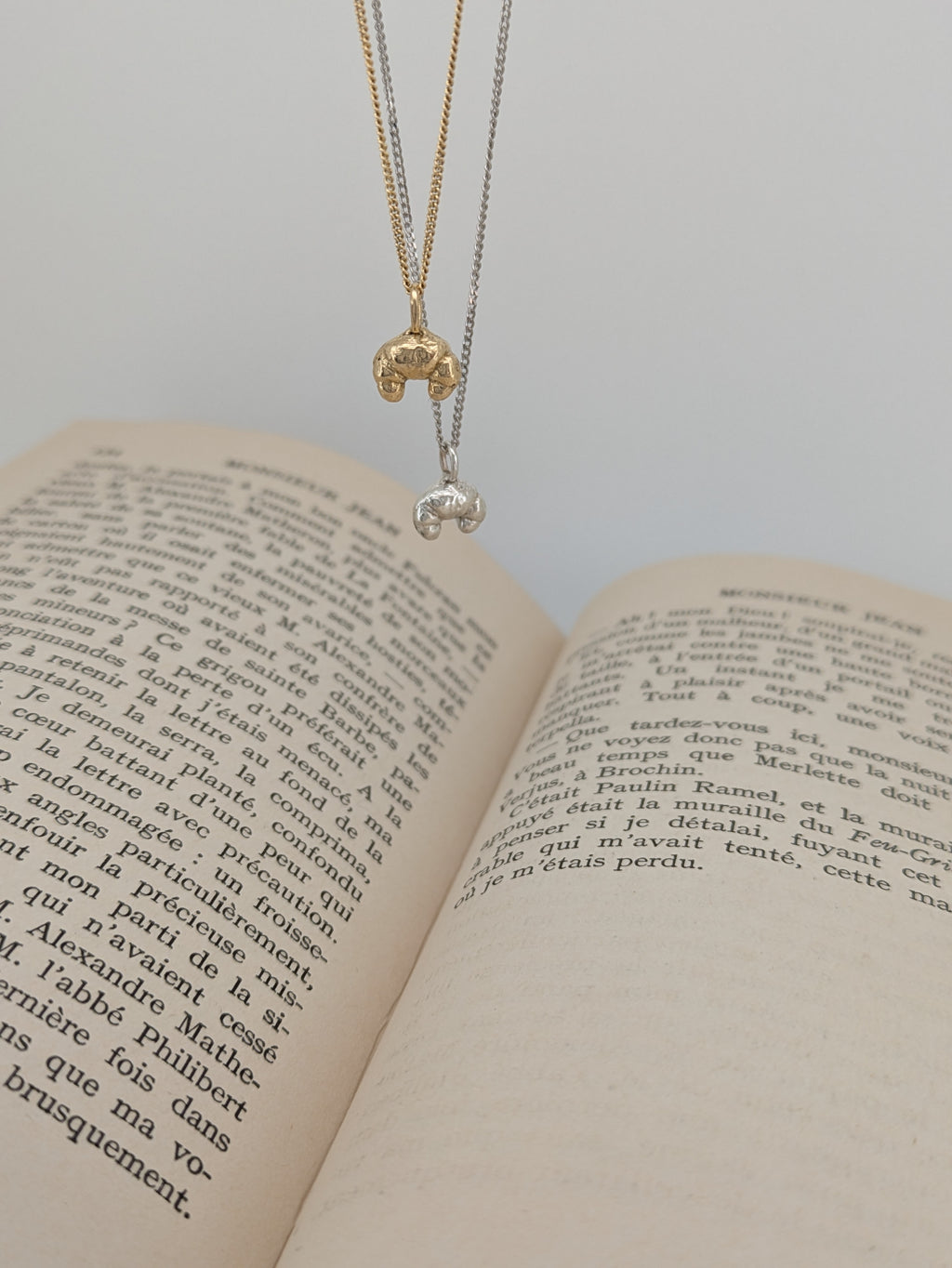 Le Collier Croissant Grand